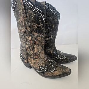 LAREDO Camo - Shiny Stud Women's Western Cowboy Boots